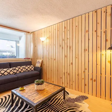 A Avec Balcon Et Proximite Telepherique - Fr-1-296-477 Apartment