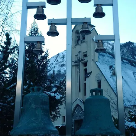 4 Personnes Avec Balcon à - Fr-1-296-477 * Saint-Lary-Soulan